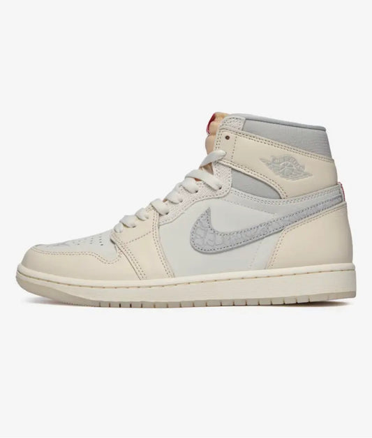 Air Jordan 1 Retro High OG - Sail / University Red