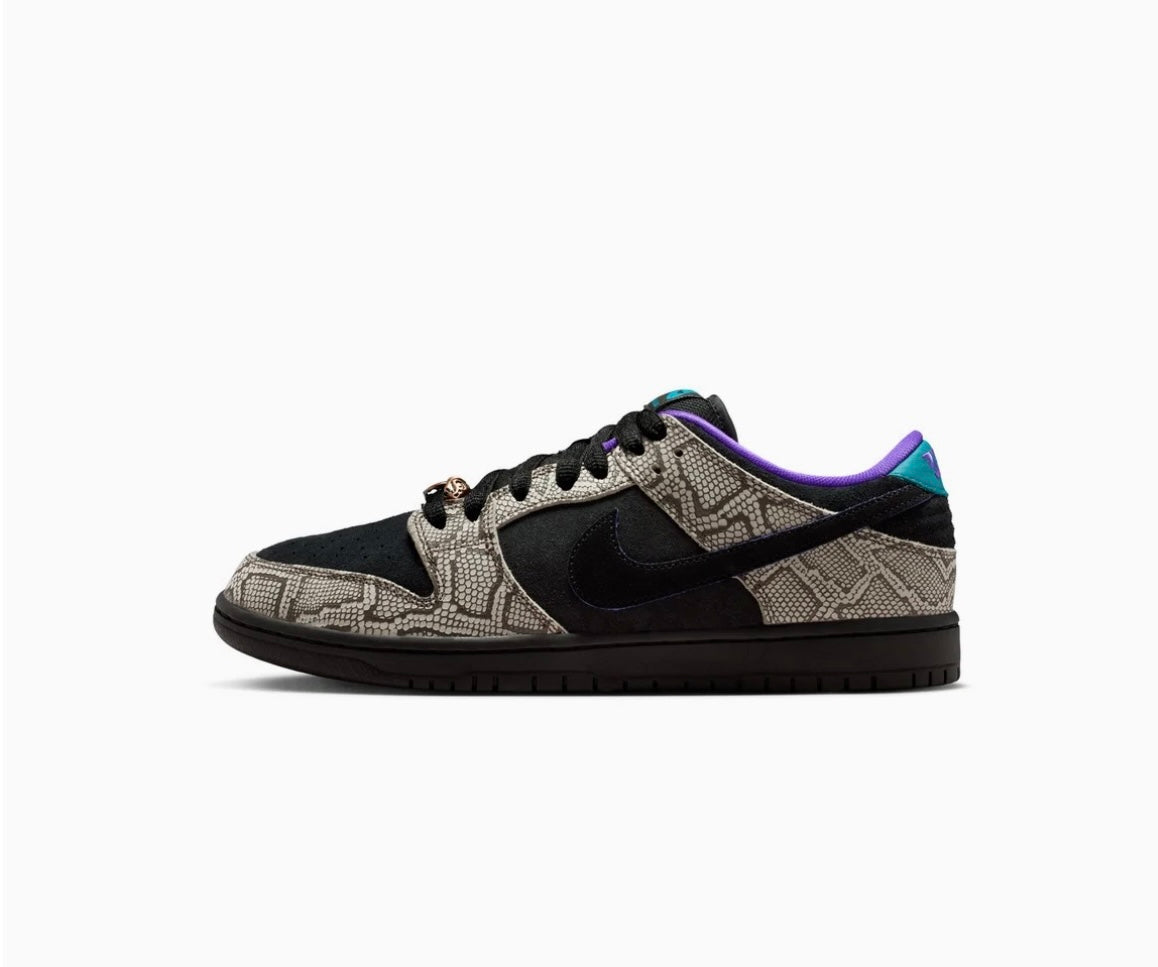 Nike SB Dunk Low x Dashawn Jordan - Copperhead