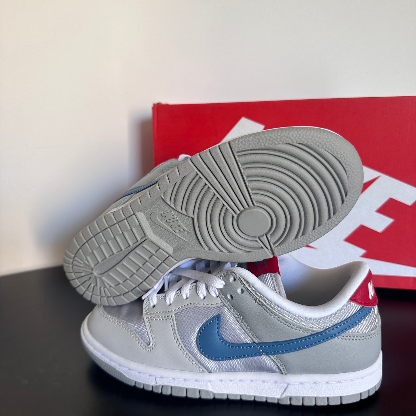 Nike Dunk Low - Silver Surf (Taille 36.5)